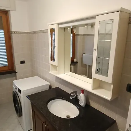 Serravalle 2 Apartment *