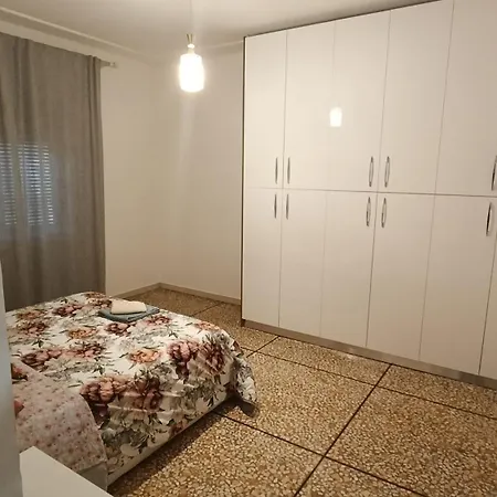Serravalle 2 Apartment