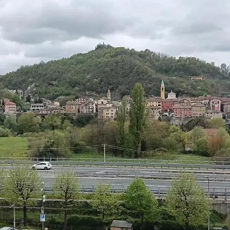 Serravalle 2 Apartment